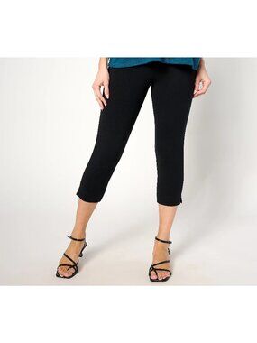 Women With Control Capri Pant Size Medium Regular 86/14 Pull On Solid Black NEW